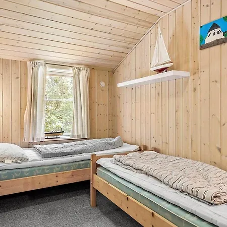 1475-aakirkeby-boesvej-9 * Vester Somarken