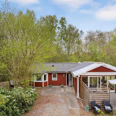 1475-aakirkeby-boesvej-9 Feriehus Vester Somarken